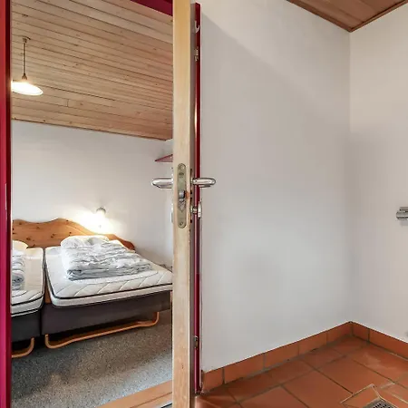 Strataekt Med Pool Sj690 * Harboør