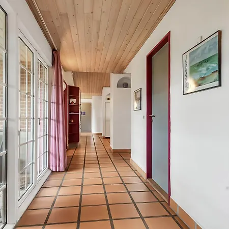 Vakantiehuis Strataekt Med Pool Sj690